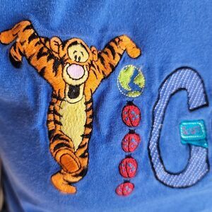 Tigger tee shirt womens small 90s vintage retro Pooh 100% cotton embroidered